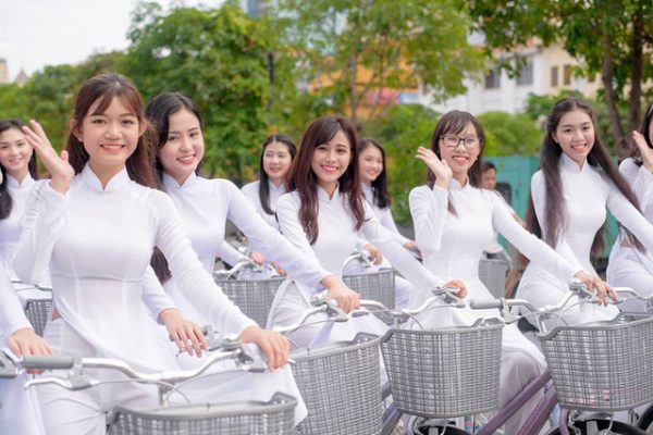 vai may ao dai hoc sinh