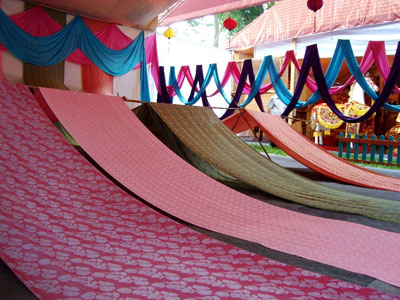 áo dài gấm